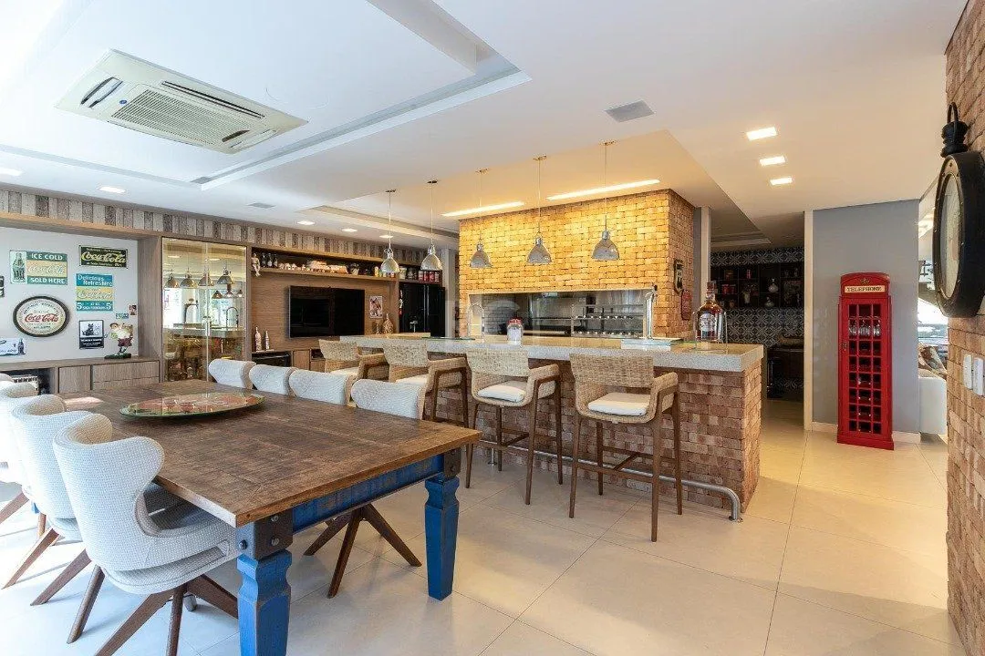 Imagem Casa Condominio para Venda - 588.62m², 4 dormitórios, sendo 4 suites, 5 vagas - Pedra Redonda