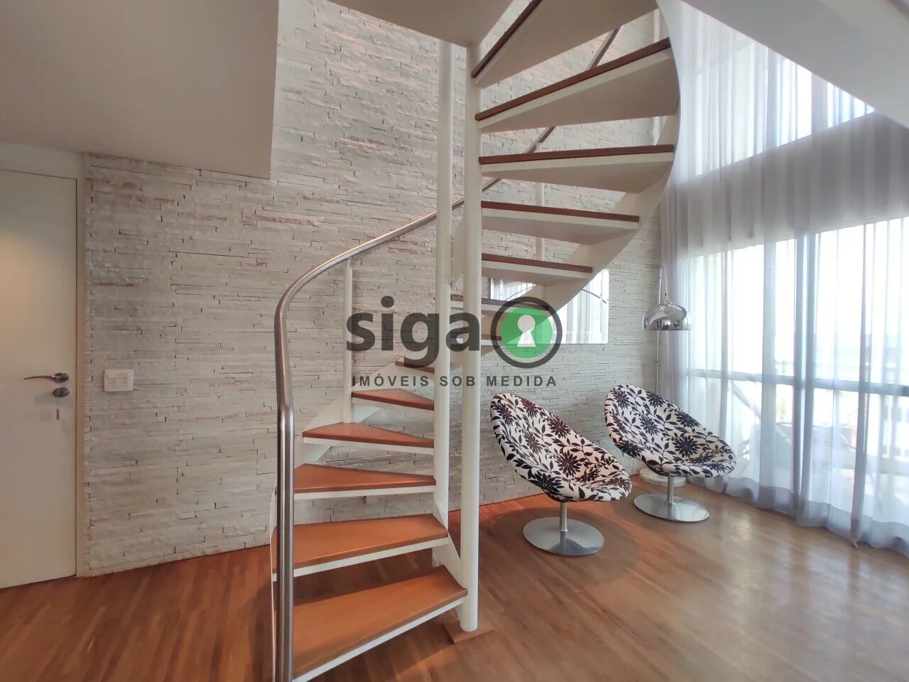 Imagem APARTAMENTO DUPLEX COM 1 QUARTO PARA VENDA E LOCAÇÃO NA RUA DIOGO JACOME