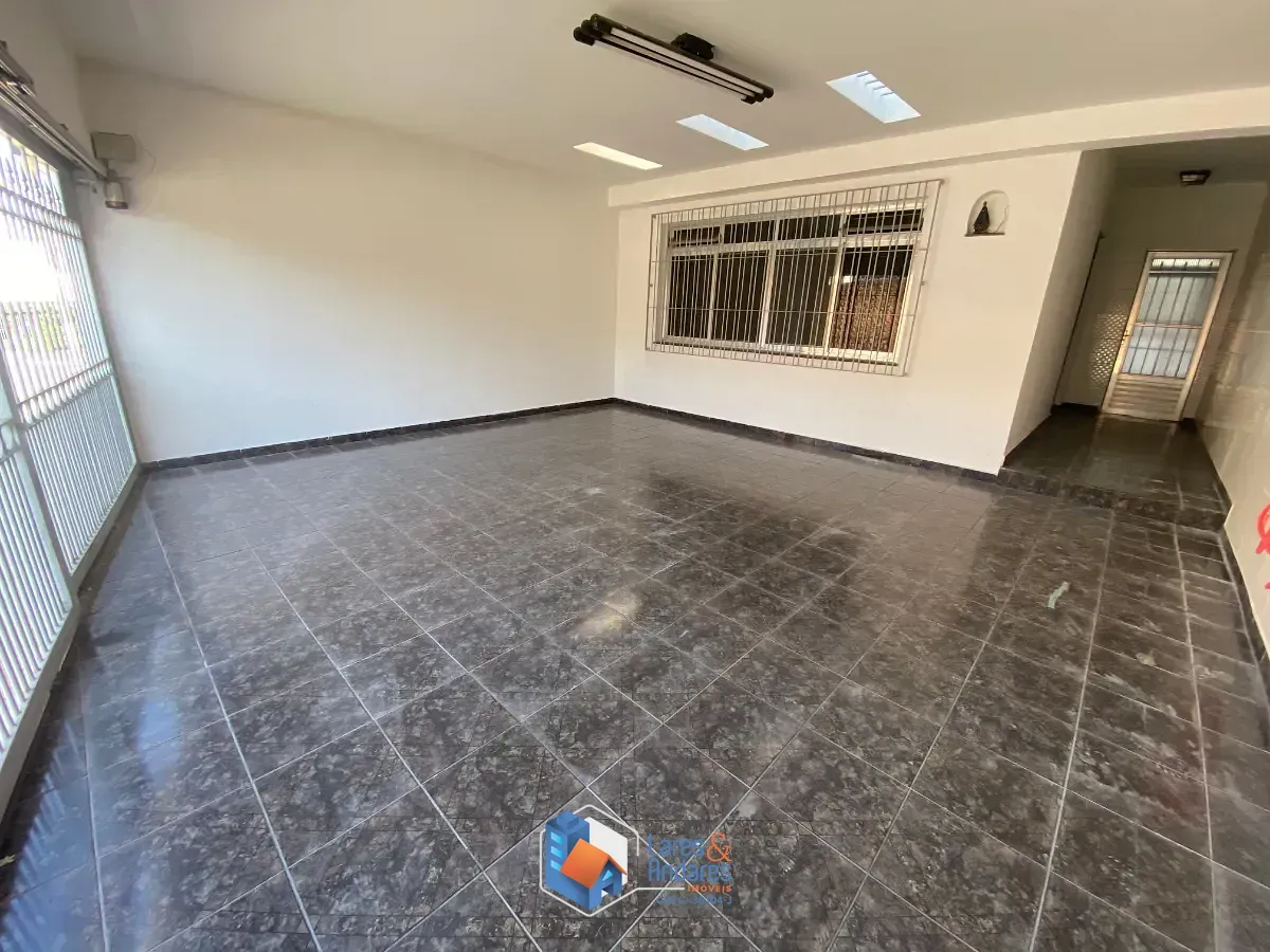 Imagem Sobrado para venda em Vila Babilônia com 4 quartos, sendo 1 suíte, 135m²