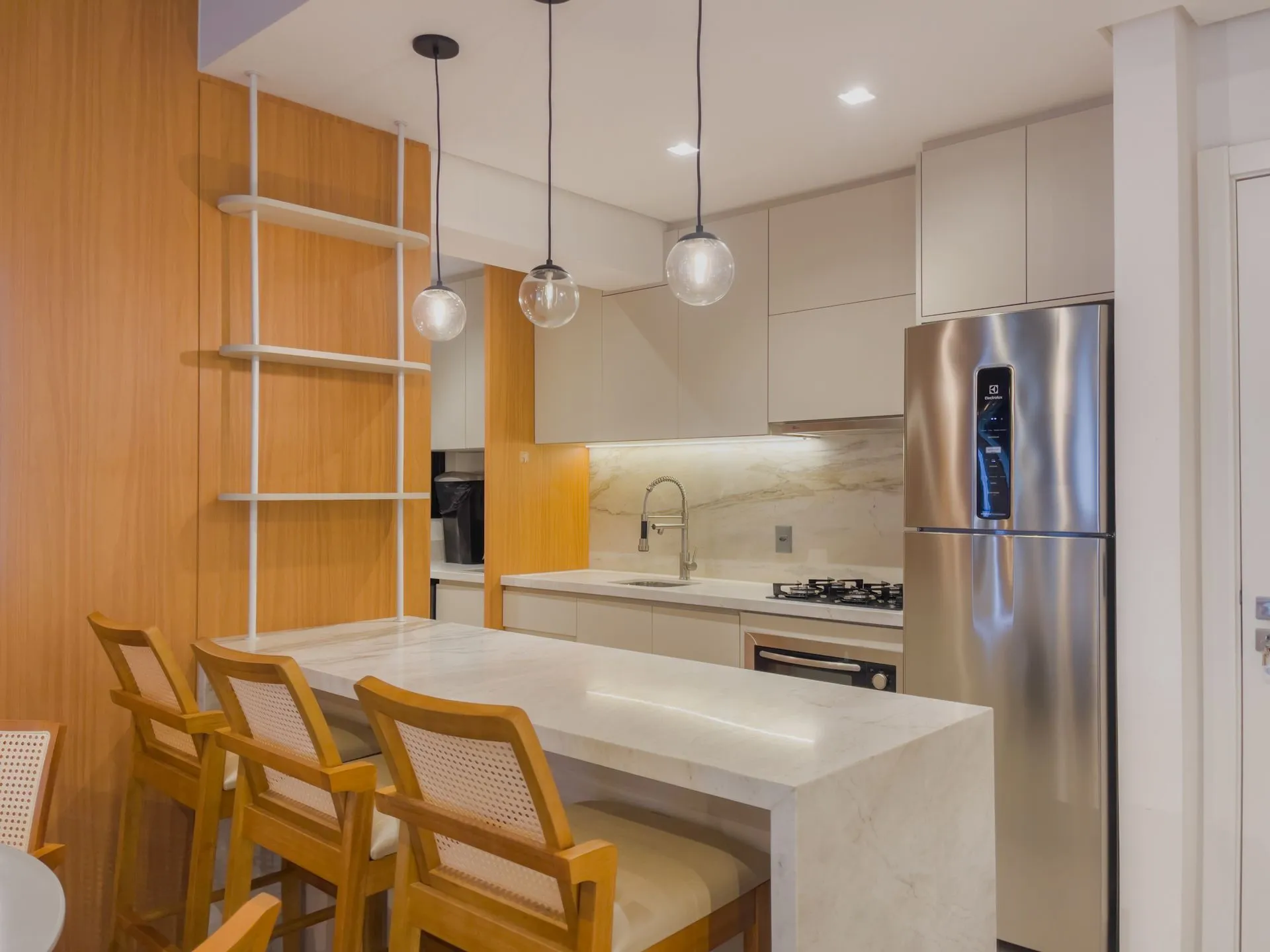 Imagem Apartamento à venda em Torres, Centro, com 2 quartos, 73.76m2
