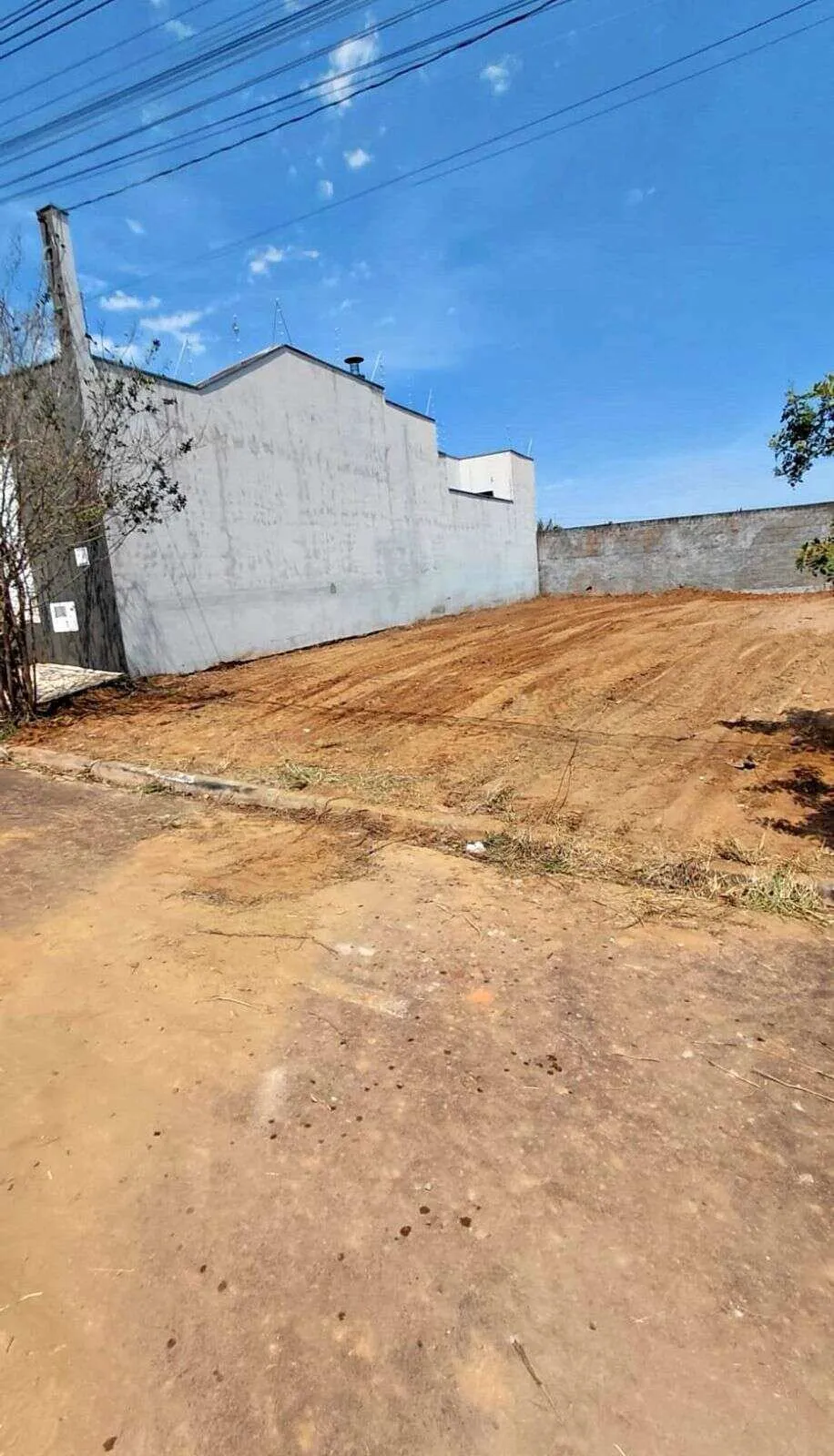 Foto do imóvel Terreno à venda em Franca, Esplanada Primo Meneghetti, 200m2