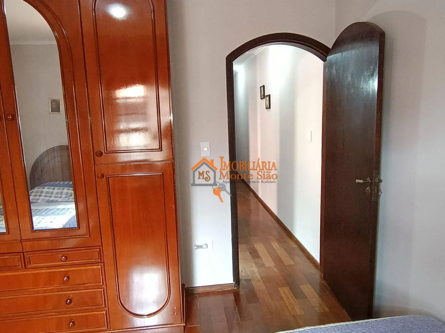 Imagem Sobrado com 3 dormitórios à venda por R$ 689.000,00 - Jardim Santa Cecília - Guarulhos/SP