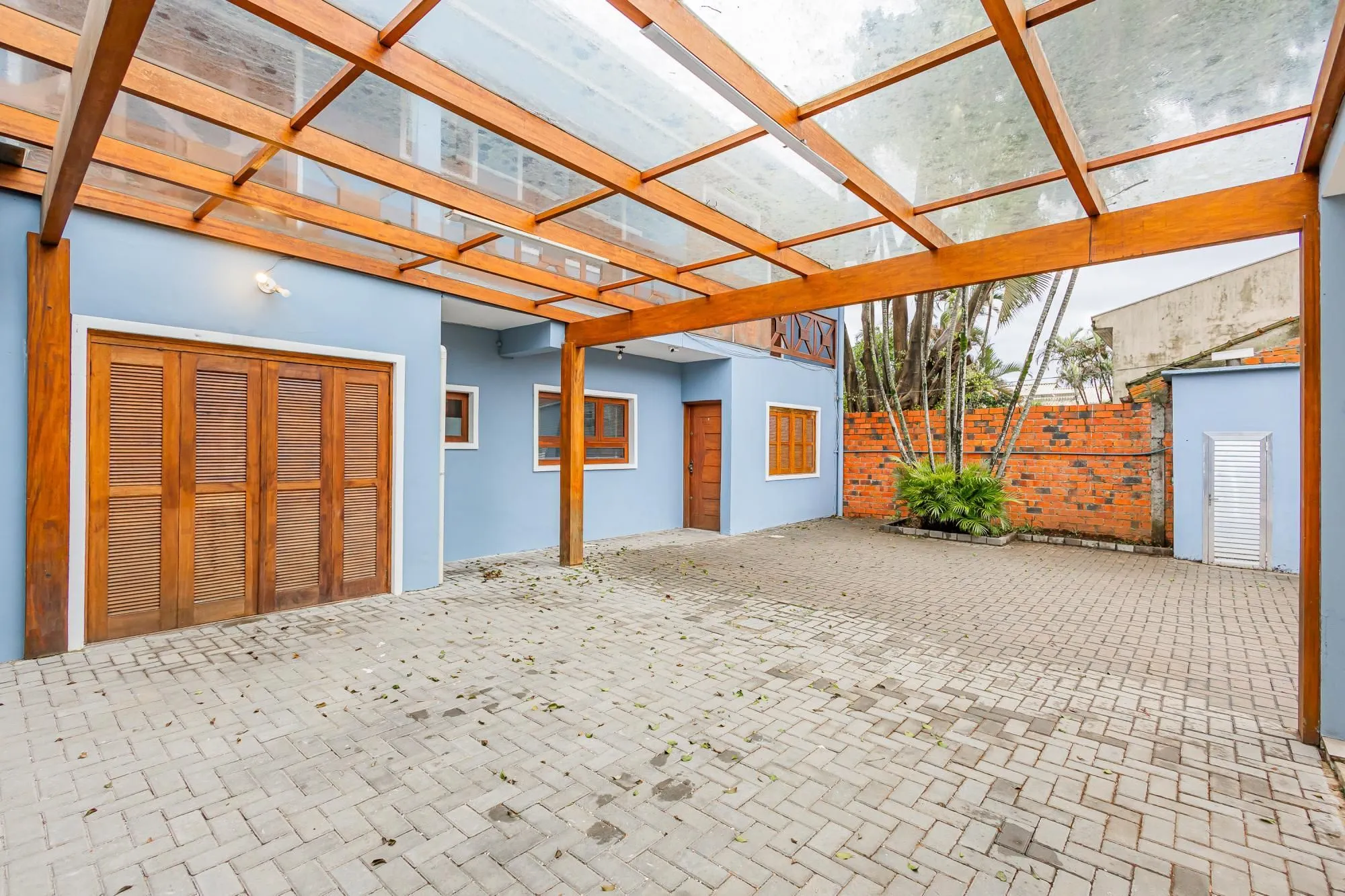 Imagem Casa 4 quartos/suite/banheira/piscina/Canoas