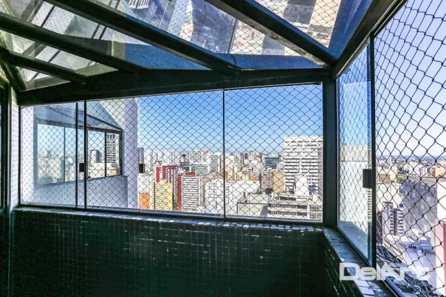 Imagem COBERTURA DUPLÉX NO CENTRO DE CURITIBA - com vista espetacular - 130m2 privativos - R$ 990.000,00