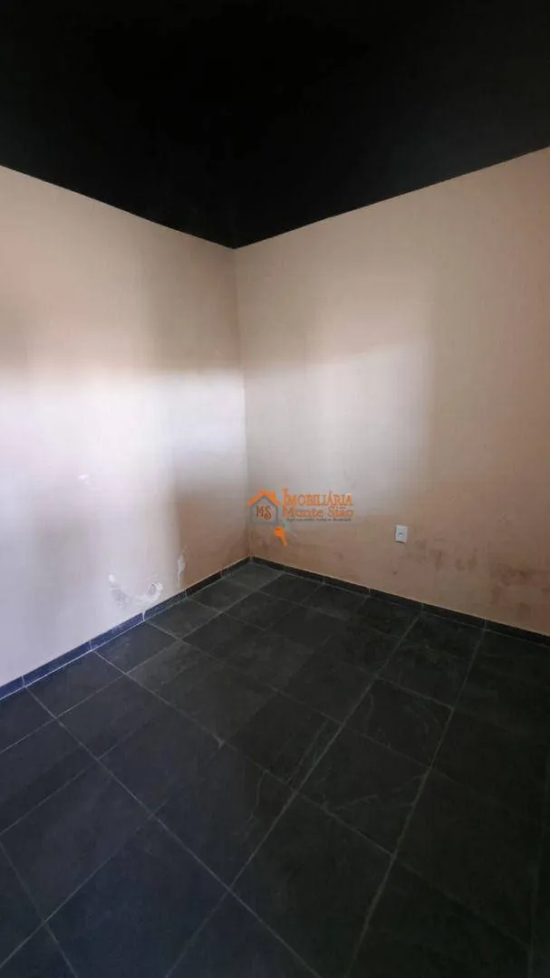 Imagem Sobrado com 4 dormitórios à venda, 150 m² por R$ 478.000,00 - Jardim Rosana - Guarulhos/SP