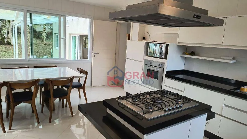 Imagem Casa com 5 dormitórios para alugar - Campo Comprido - Curitiba/PR