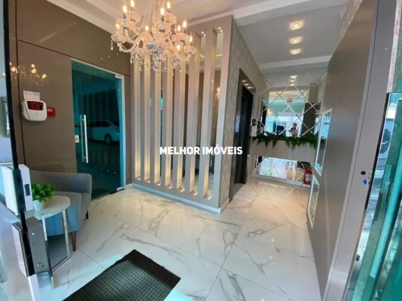 Imagem Apartamento mobiliado à Venda com 2 Suítes e 2 vagas de garagem privativa localizado em Meia Praia Itapema