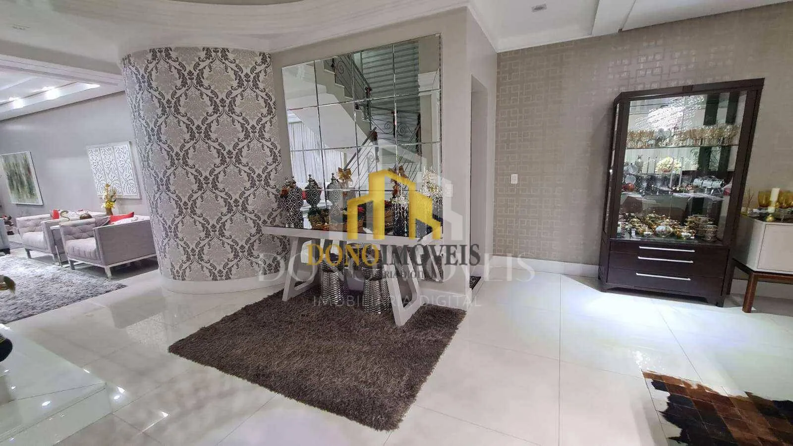 Imagem Sobrado 585 m² 6 suítes piscina aquecida Parque dos Pássaros SBC