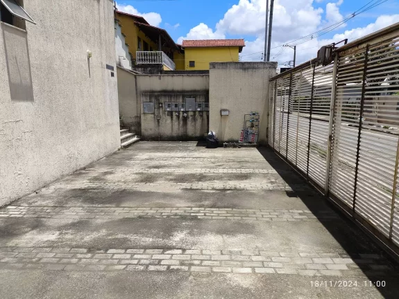 Imagem Oportunidade imperdível no coração de Ibirité! Casa 2 quartos em condomínio exclusivo com apena...