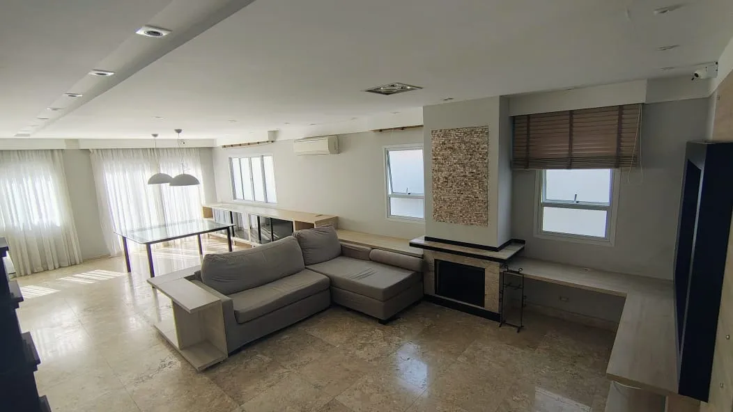 Imagem Casa Térrea com Acessibilidade e Conforto em Alphaville