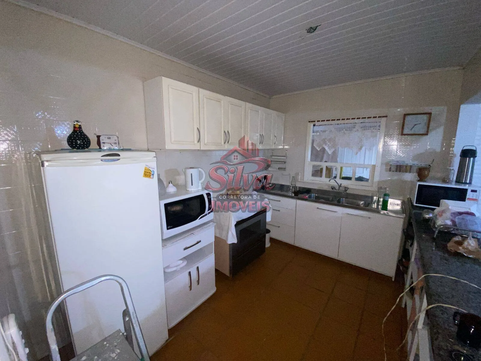 Imagem Casa 5 dormitórios com piscina a 450m do mar