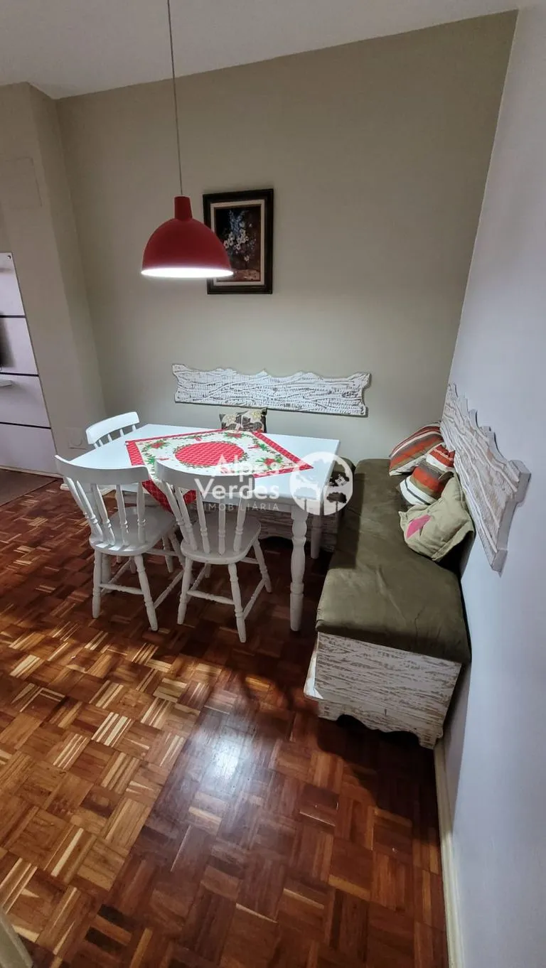 Imagem Vende-se Apartamento no Edifício Querência no Centro de Canela