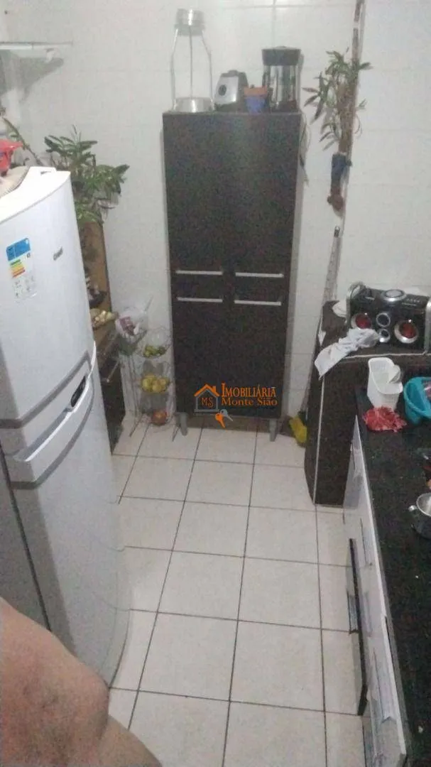 Imagem Apartamento com 2 dormitórios à venda, 55 m² por R$ 220.000,00 - Jardim Nova Cidade - Guarulhos/SP