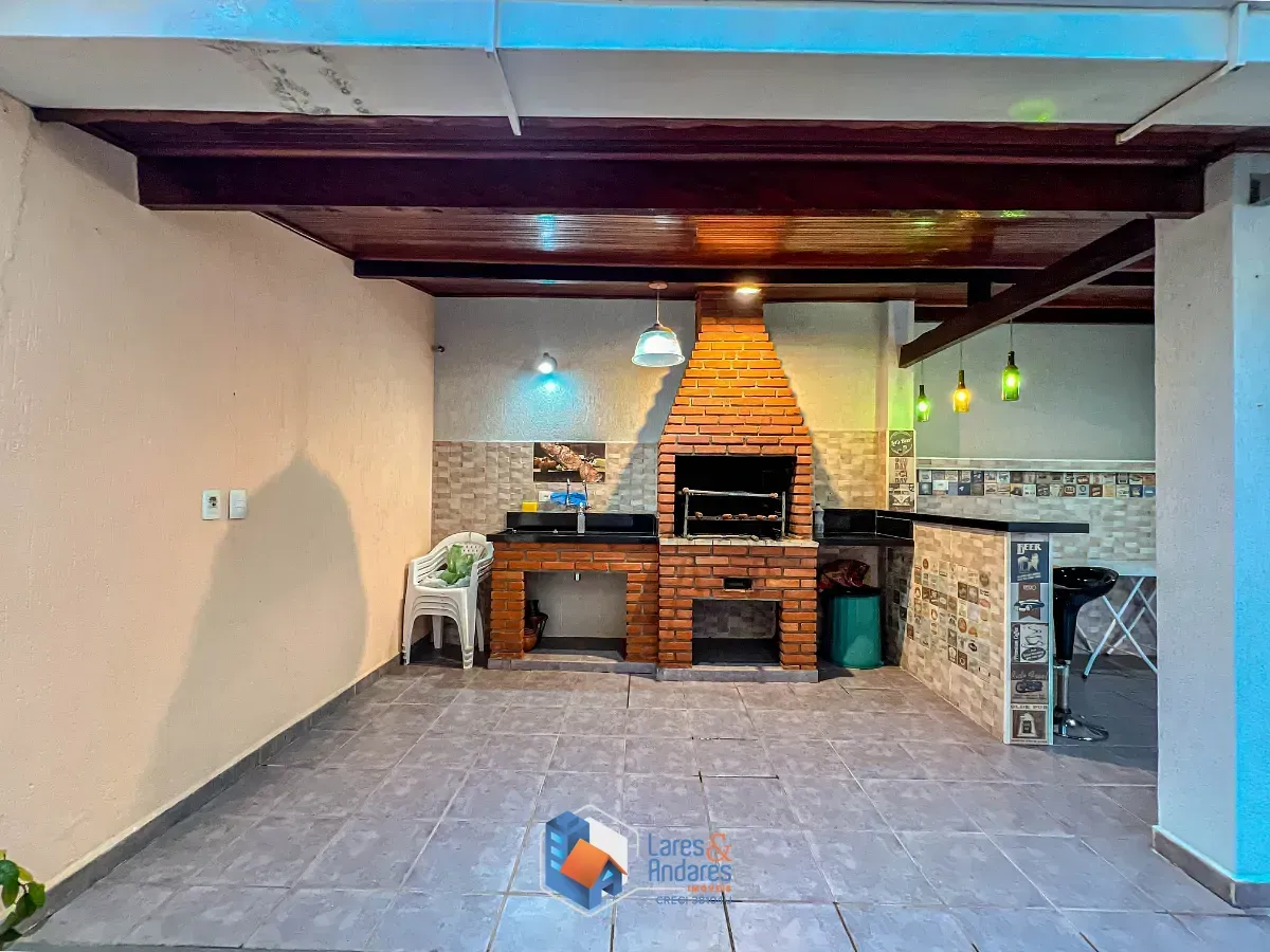 Imagem Sobrado para venda em Vila Mazzei com 3 quartos, sendo 1 suíte, 195m²