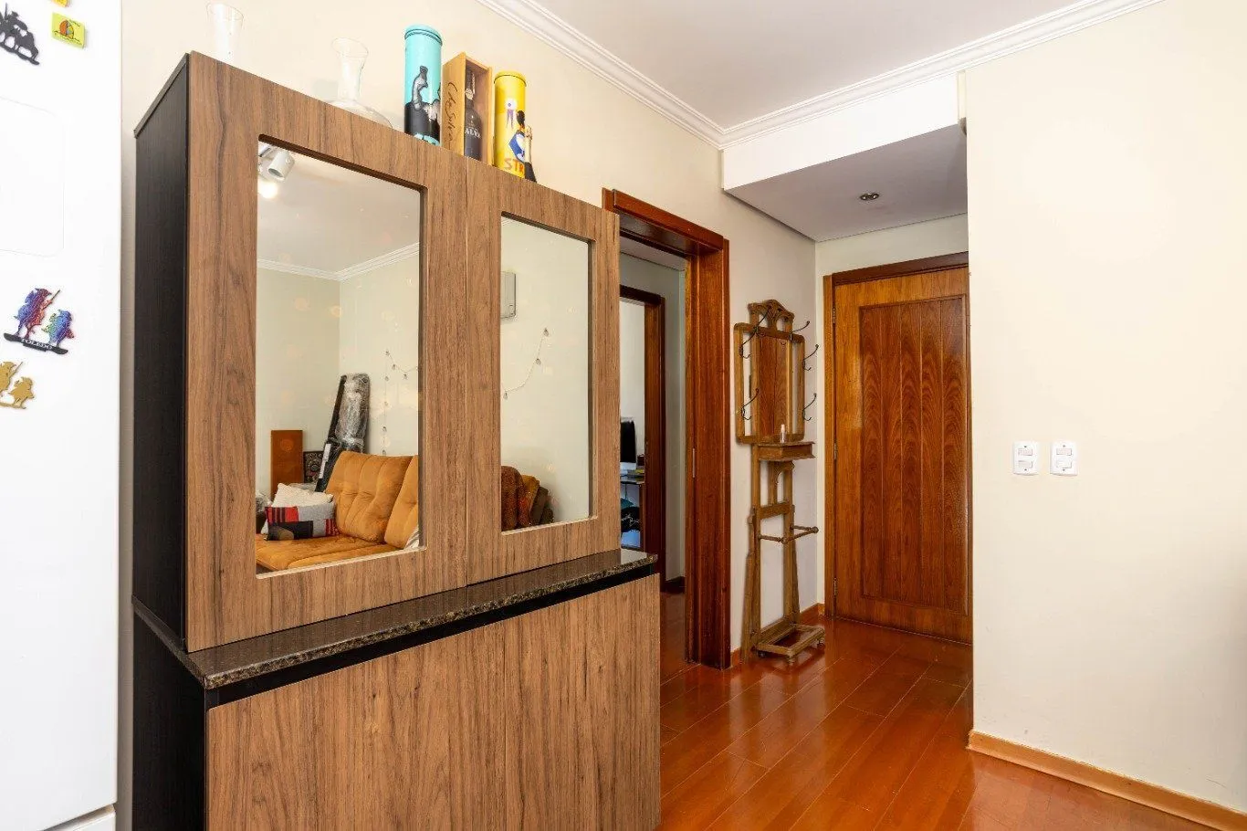 Imagem Apartamento de 3 quartos e 93m² à venda em Rio Branco, Porto Alegre.