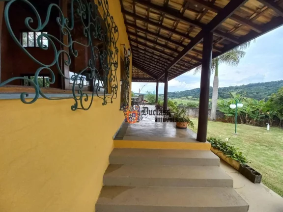 Imagem Chácara com 3 dormitórios à venda, 1850 m² por R$ 1.950.000,00 - Condomínio Residencial Vila Rica - Bragança Paulista/SP