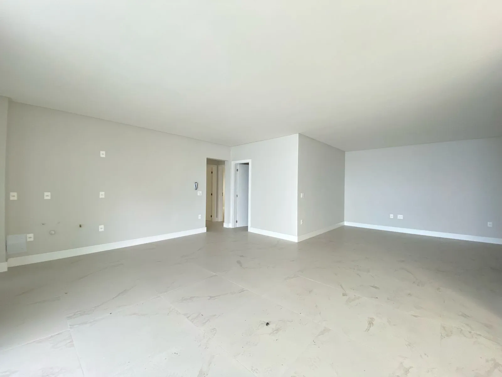 Imagem Apartamento com vista para o mar à venda com 157m2 por R$ 3.400.000,00