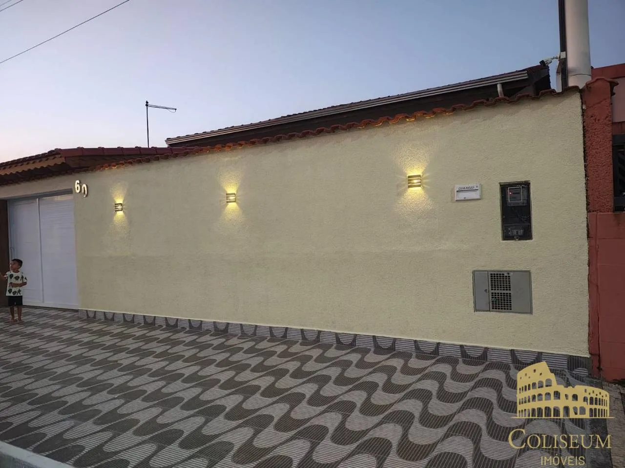 Imagem LINDA CASA, 4 DORMS C/2 SUÍTES, 4 VAGAS, PISCINA