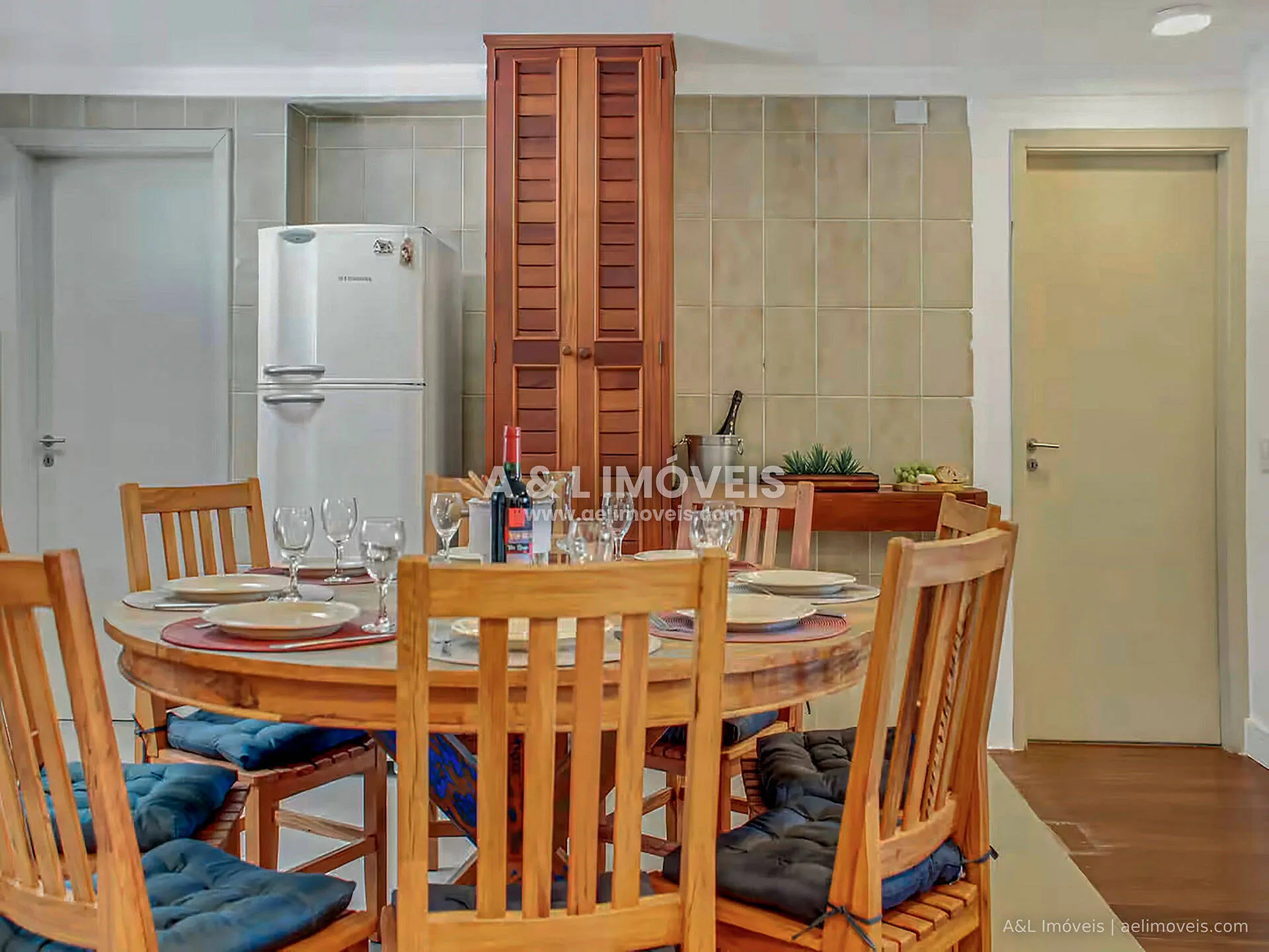 Imagem Cobertura Duplex à Venda | Capivari, Campos do Jordão - 3 Suítes e Lareira