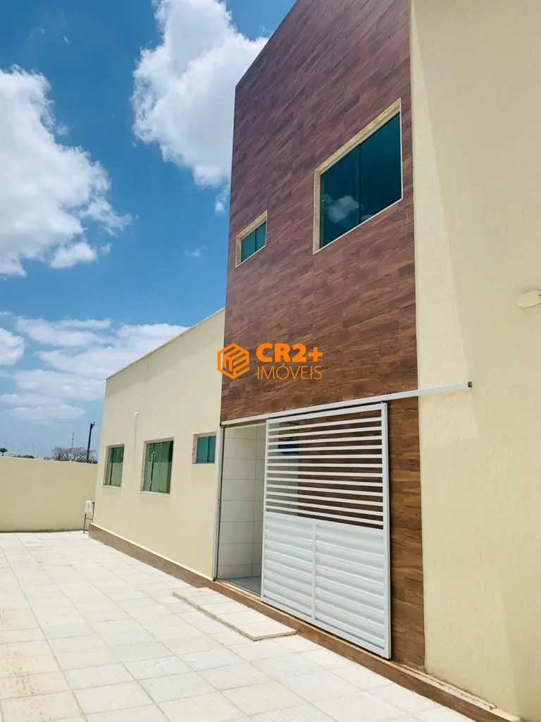 Imagem Vendo casa 05 quartos, 02 suítes, 10 vagas para carros 245m2 em Gravata.