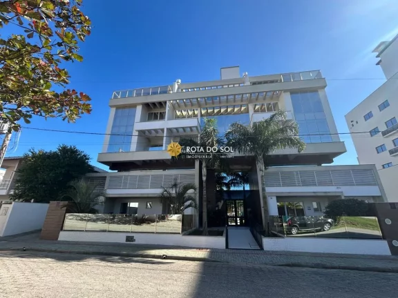 Imagem Villa Millenium Cobertura 3 suítes mobiliada à venda Praia Mariscal Bombinhas SC