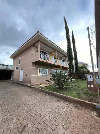 Imagem Sobrado à venda no bairro das Graças - Colombo/PR