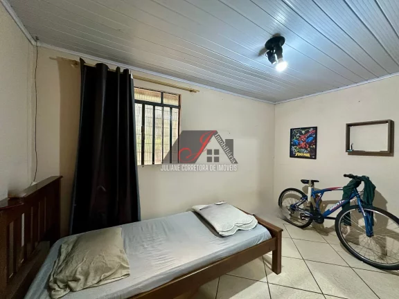 Imagem Casa à venda, bairro Campo Comprido em Curitiba.