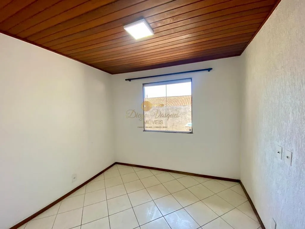 Imagem Casa em Condomínio para Venda em Teresópolis / RJ no bairro Araras