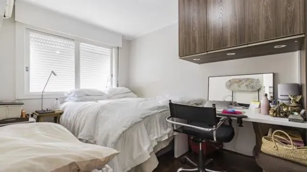 Imagem Vende-se apartamento com 1 quarto, 43m² e 1 vaga - Petrópolis
