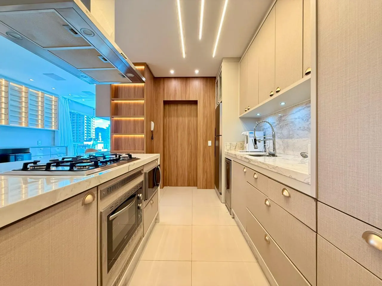 Imagem Apartamento à venda com 135m2 por R$ 2.650.000,00