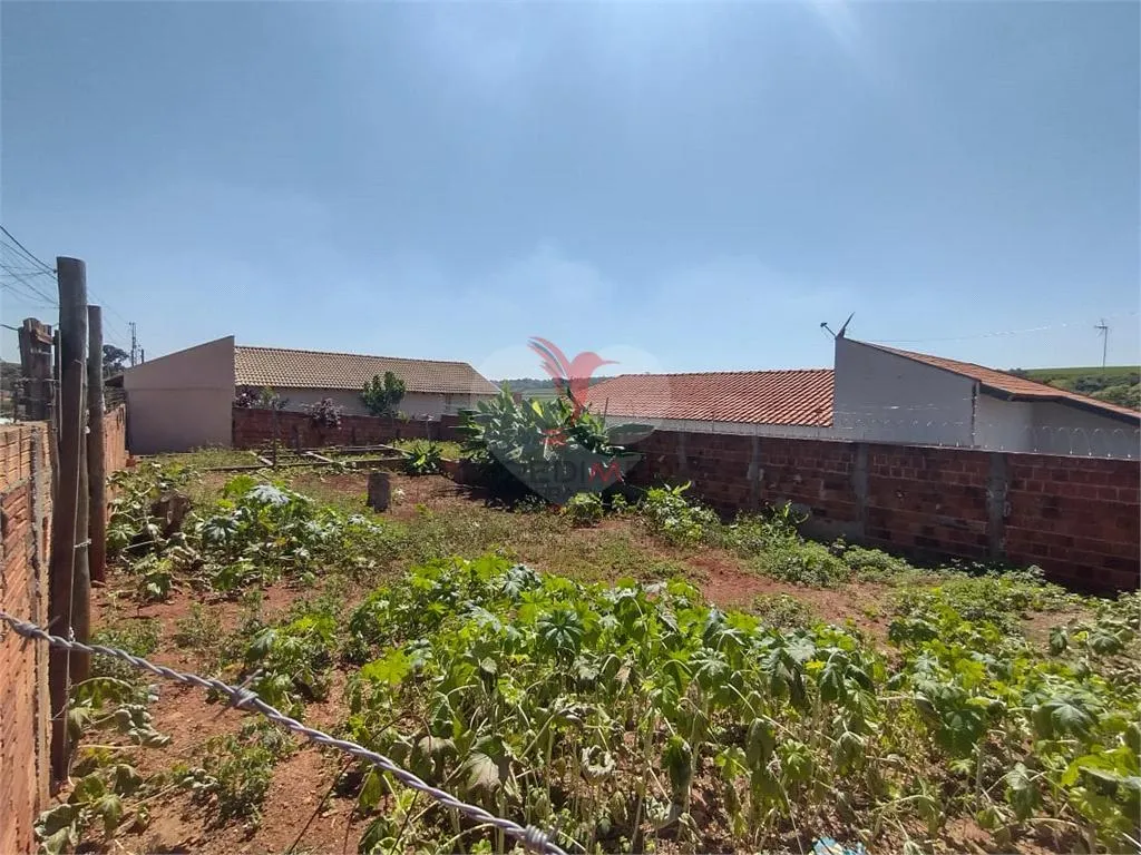 Imagem Lote/Terreno de 254m² no bairro Jardim São João, em Lençóis Paulista