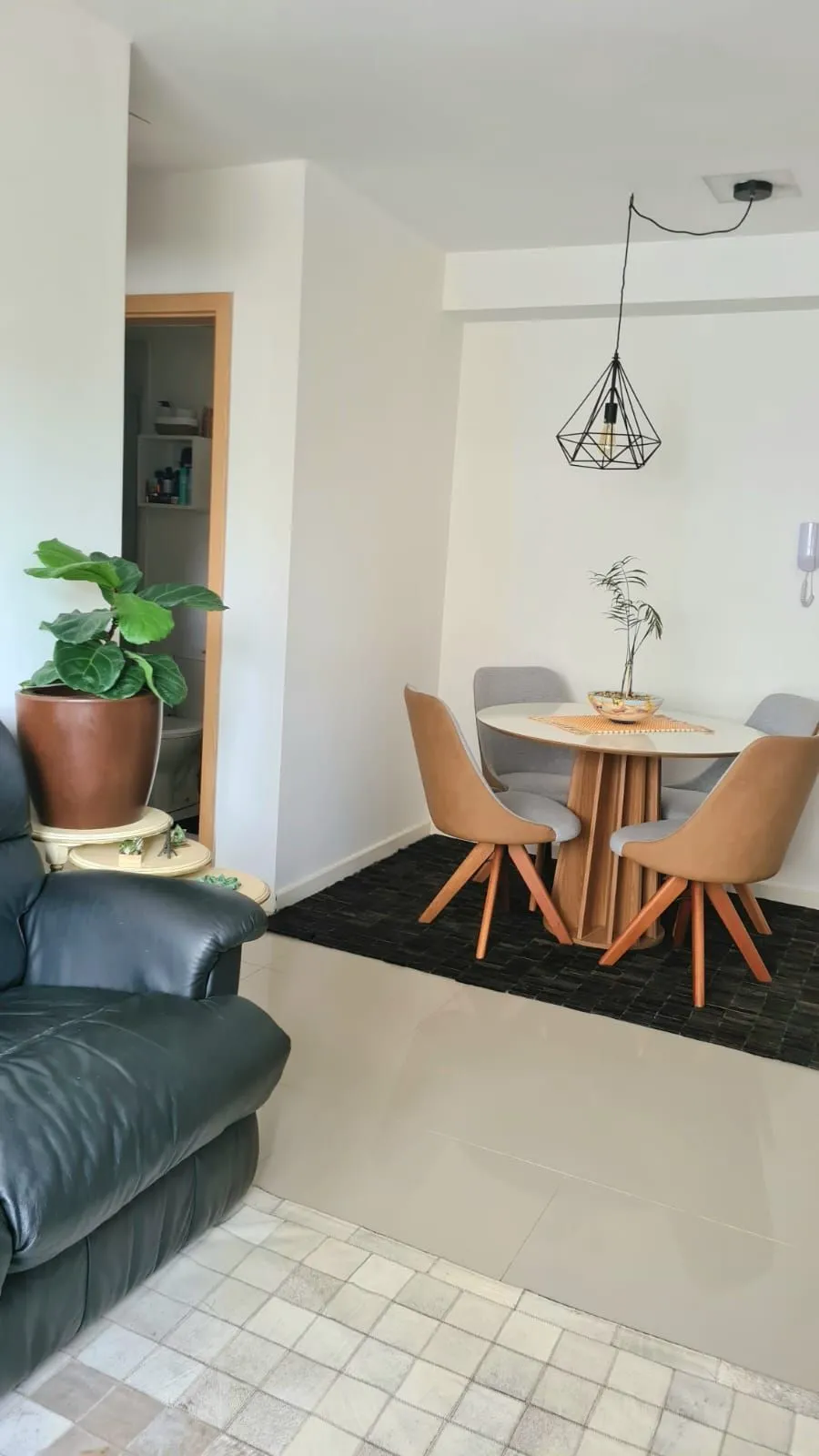 Imagem Apartamento 2 Dormitórios Jardim Carvalho