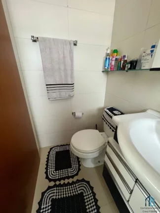Imagem Excelente apartamento 03 quartos c/suíte com sacada no Guaratuba -SC
