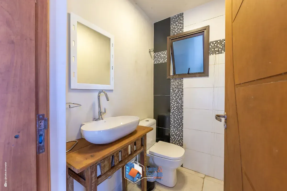 Imagem Casa para venda em Santo Amaro com 6 quartos, sendo 4 suítes, 420m²