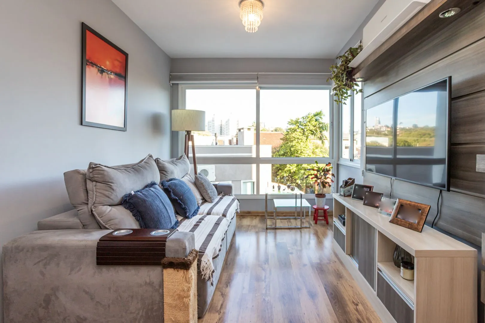 Imagem Apartamento no Cristal de 3 dormitórios , 2 vagas e infra