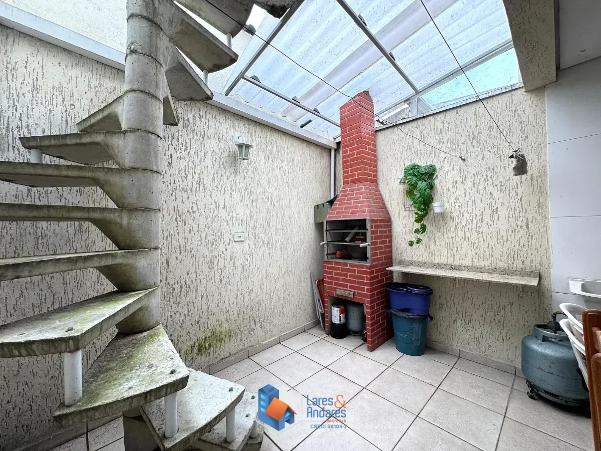 Imagem Sobrado para venda em Sapopemba com 3 quartos, sendo 3 suítes, 90m²