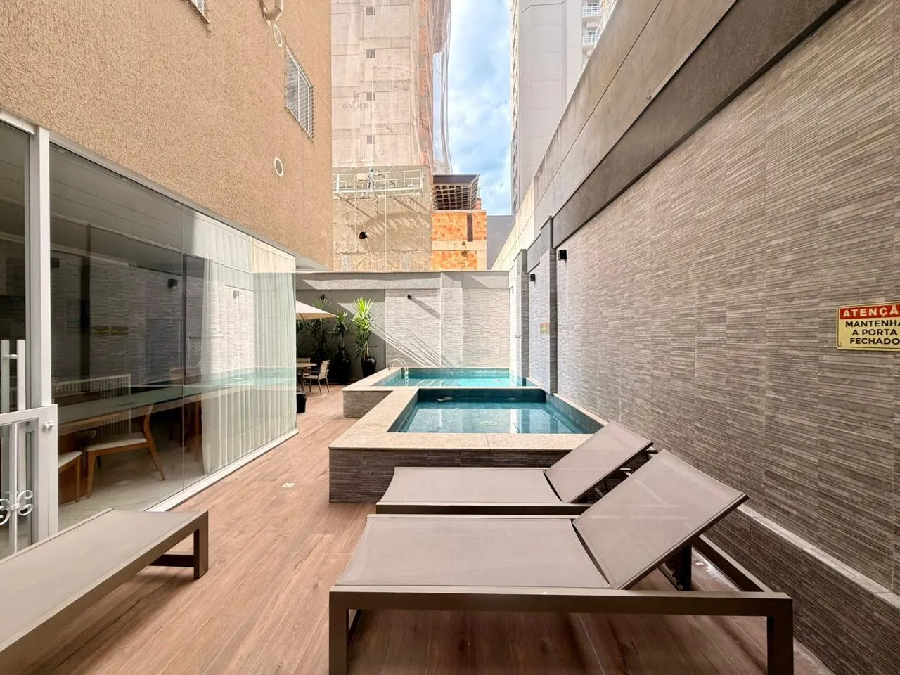Imagem Apartamento à venda com 70m2 por R$ 1.000.000,00