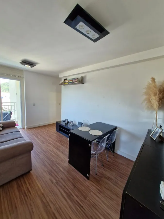 Imagem Apartamento para Venda em Rio de Janeiro, Jacarepaguá, 2 dormitórios, 1 banheiro, 1 vaga