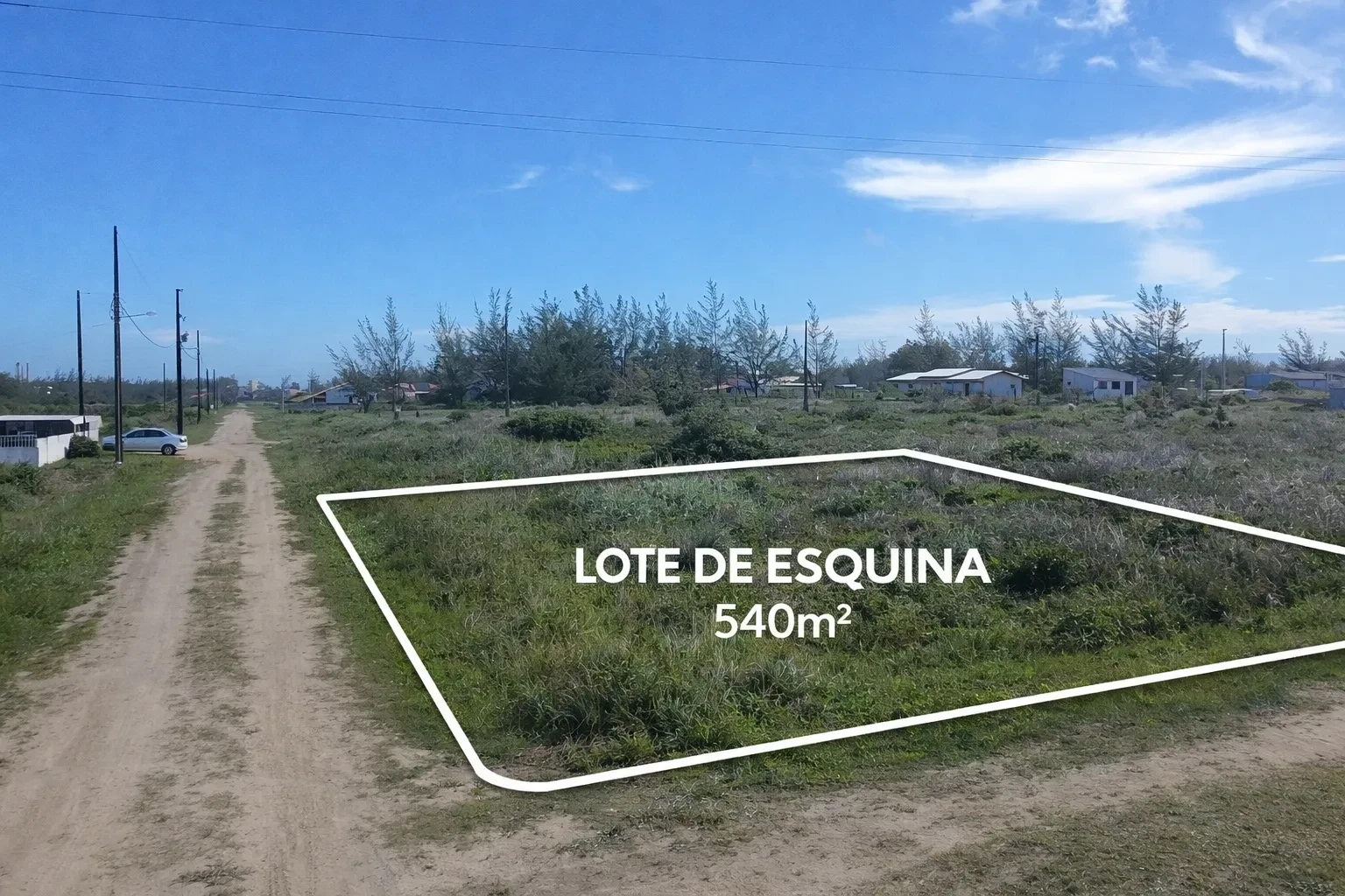 Terreno à Venda, 540 metros em Laguna - Laguna