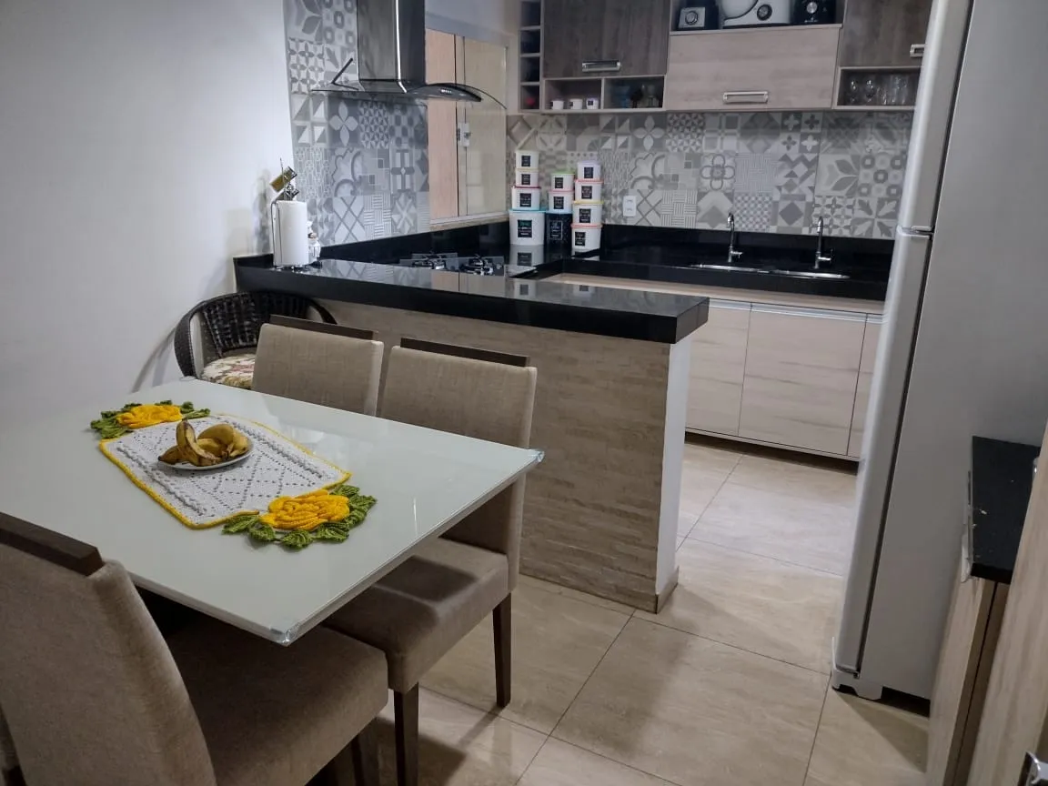 Imagem Casa à venda 2 Quartos, 2 Vagas, 125M², Residencial e Comercial Portal dos Eucaliptos, Pindamonhangaba - SP