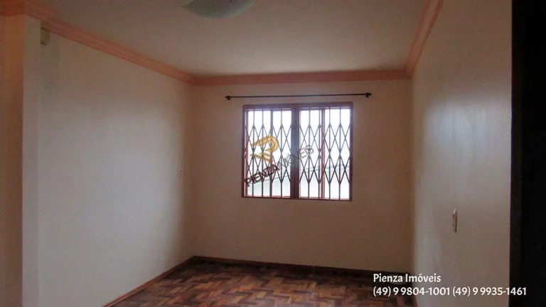 Imagem Casa para Venda em Concórdia, Centro, 3 dormitórios, 1 suíte, 1 banheiro