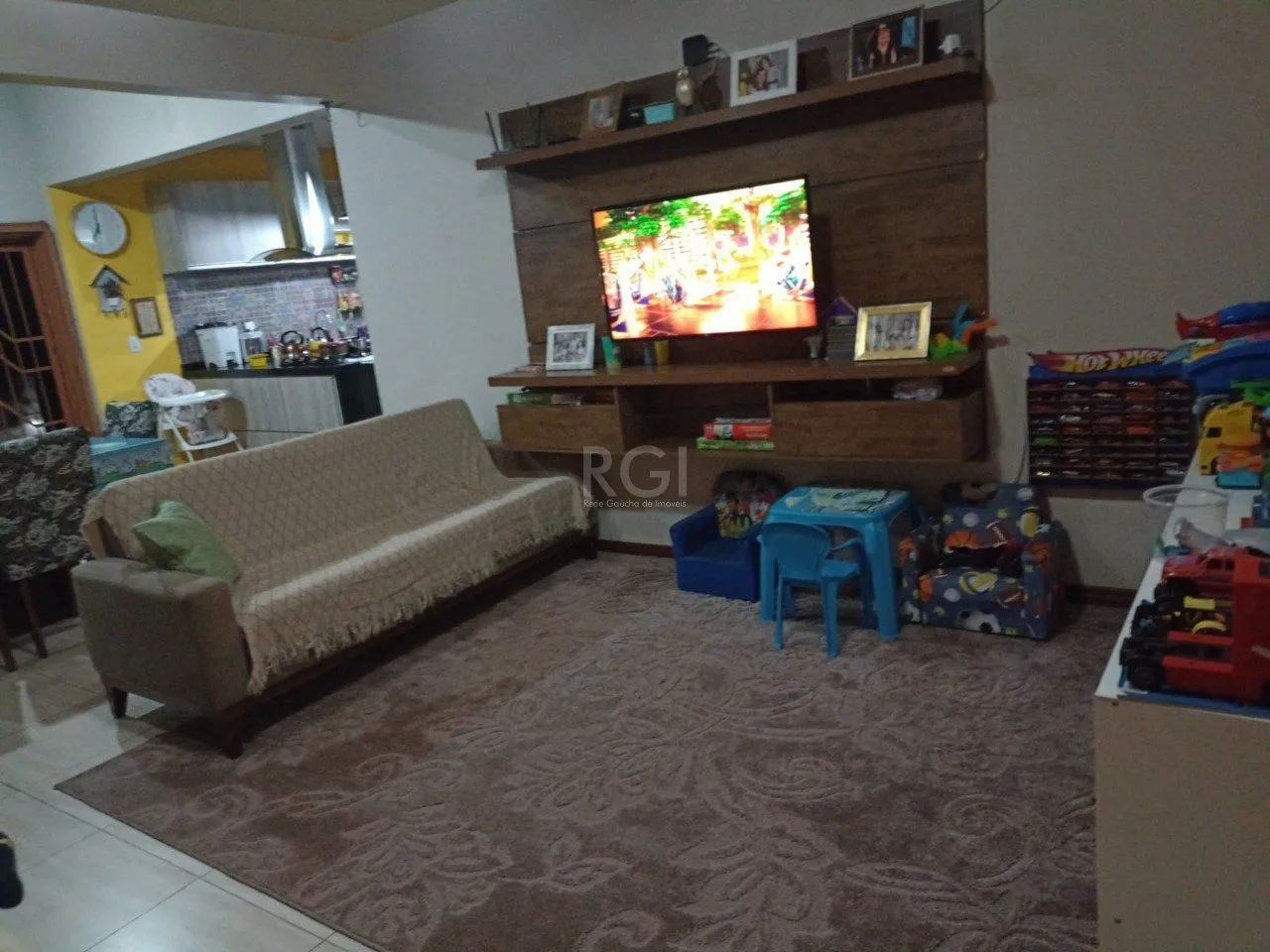 Imagem Sobrado para Venda - 240m², 3 dormitórios, sendo 1 suites, 2 vagas - Vila Vista Alegre