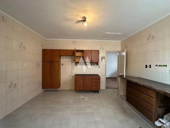 Imagem APARTAMENTO TÉRREO - VENDA - 3 DORMITÓRIOS - 1 SUÍTE - BOQUEIRÃO - SANTOS/SP