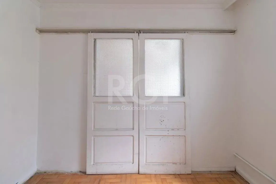 Imagem Vende casa 03 dormitórios, 275,22 m², bairro Azenha/Porto Alegre