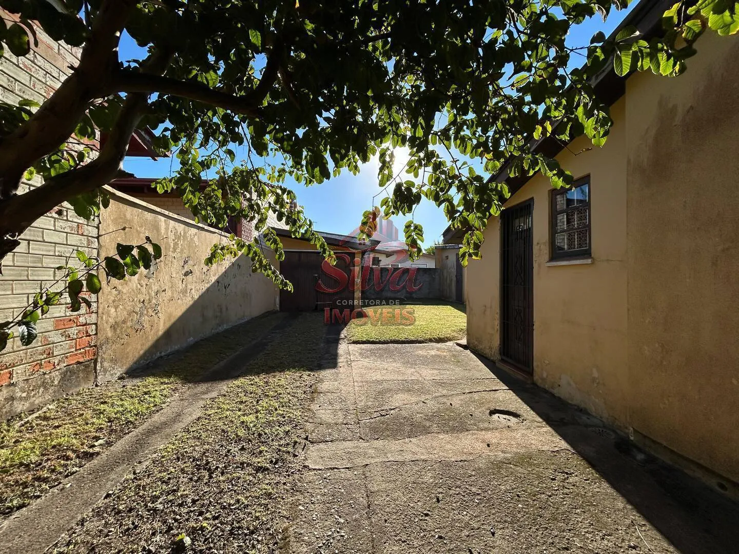 Imagem Casa 2 dormitórios a 300m do mar com pátio cercado