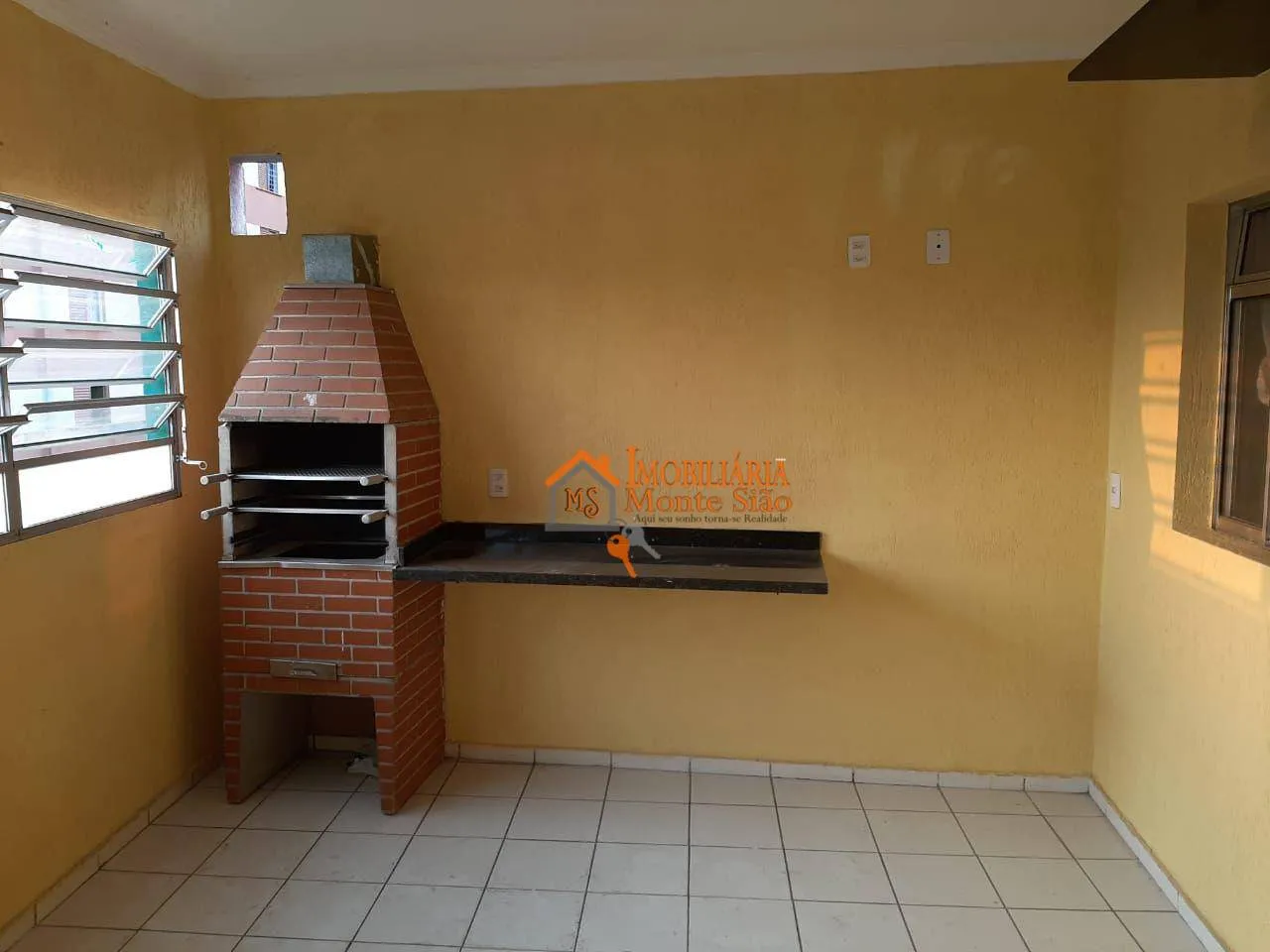 Foto do imóvel Sobrado com 5 dormitórios à venda, 125 m² por R$ 477.000,00 - Vila Carmela II - Guarulhos/SP