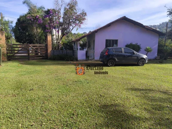 Imagem Chácara com 3 dormitórios à venda, 3700 m² por R$ 694.000,00 - Bairro do Barreiro - Extrema/MG