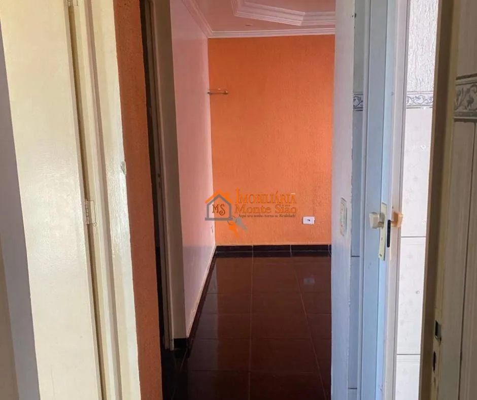 Imagem Apartamento com 2 dormitórios à venda por R$ 160.000,00 - Vila Carmela I - Guarulhos/SP