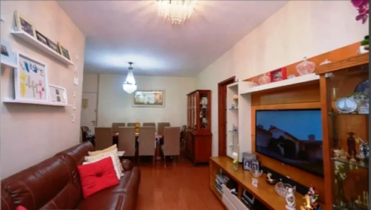 Imagem Apartamento com 3 Quartos à Venda, 127 m² em Icaraí - Niterói