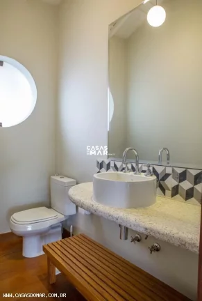 Imagem Casa para Venda em Armação dos Búzios / RJ no bairro Ferradura